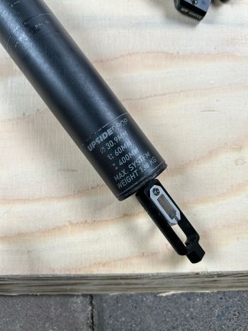 Used Dt Swiss 232 One Carbon Dropper 2022 bike — image 3 of 3