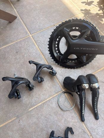 Used Shimano Ultegra 11v Mechanical 2025 bike — image 2 of 9
