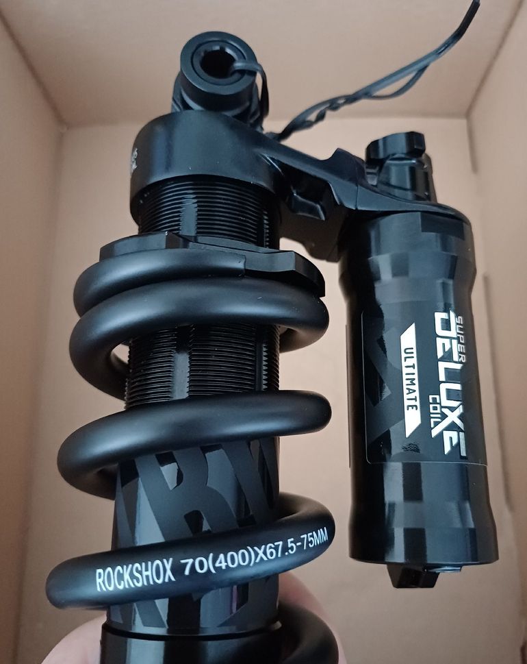 Used RockShox Super Deluxe ultimate 250x75 2023 bike — image 1 of 4