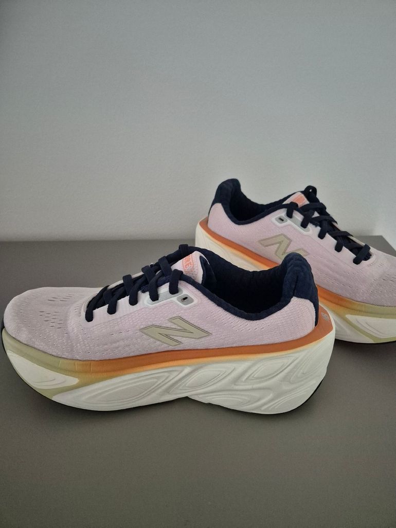 Used New Balance Fresh Foam X More 2025 bike — image 4 of 7