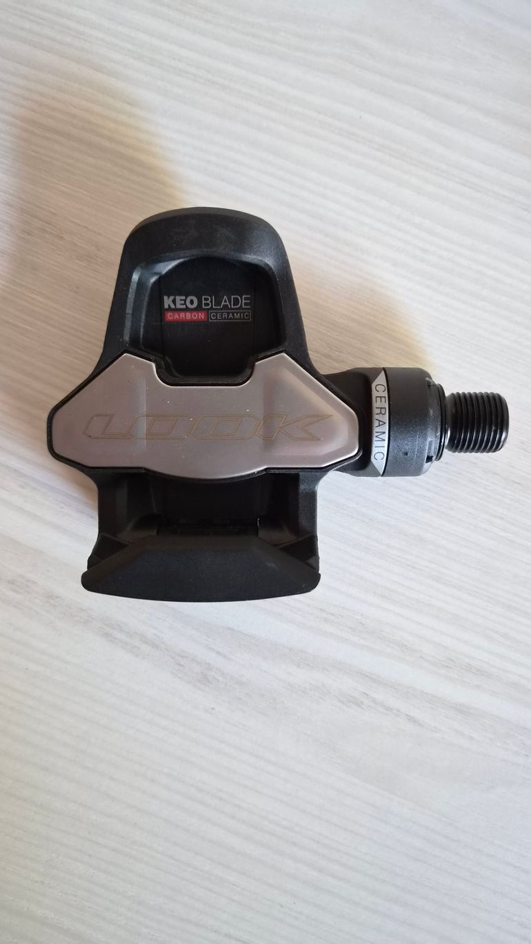 Used Look Keo Blade Carbon Ti Ceramic Pedals bike — image 1 of 3