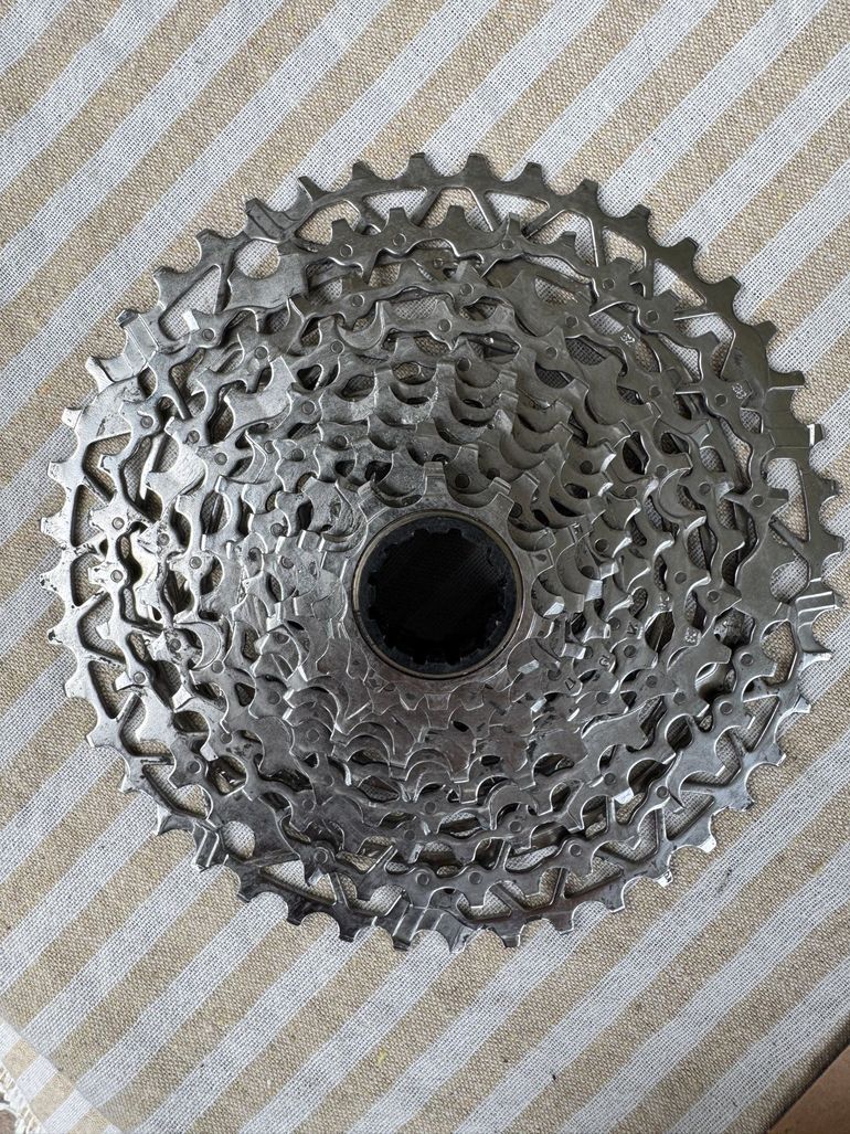 Used Sram Rival AXS XPLR eTap 1x12 bike — image 2 of 10