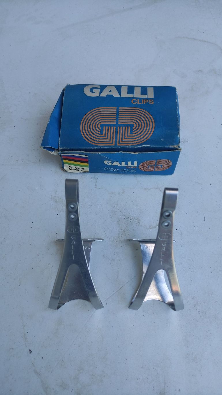 Used galli clips per pedali 1984 bike — image 1 of 3