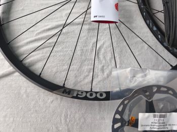 Used Dt Swiss M 1900 SPLINE 30 27.5" Rear Wheel 2026 bike — image 4 of 6