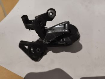 Used Shimano Rd-r8000 bike — image 4 of 4