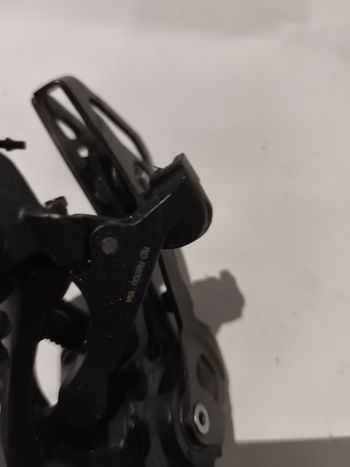 Used Shimano Rd-r8000 bike — image 3 of 4