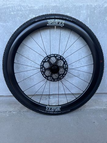 Used Tune KillHill/ClimbHill 40mm 2026 bike — image 3 of 7