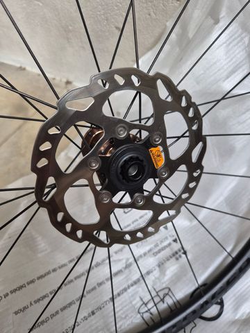 Bontrager paradigm sl 2025 bike usato — immagine 11 di 12