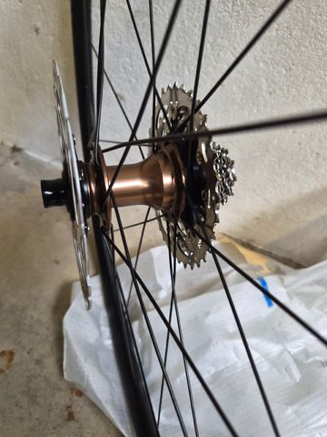 Bontrager paradigm sl 2025 bike usato — immagine 4 di 12