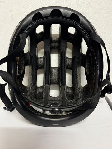 POC Ventral Lite Helmet bike d'occasion — image 5 sur 5