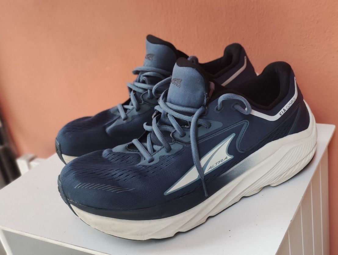 Altra Via Olympus