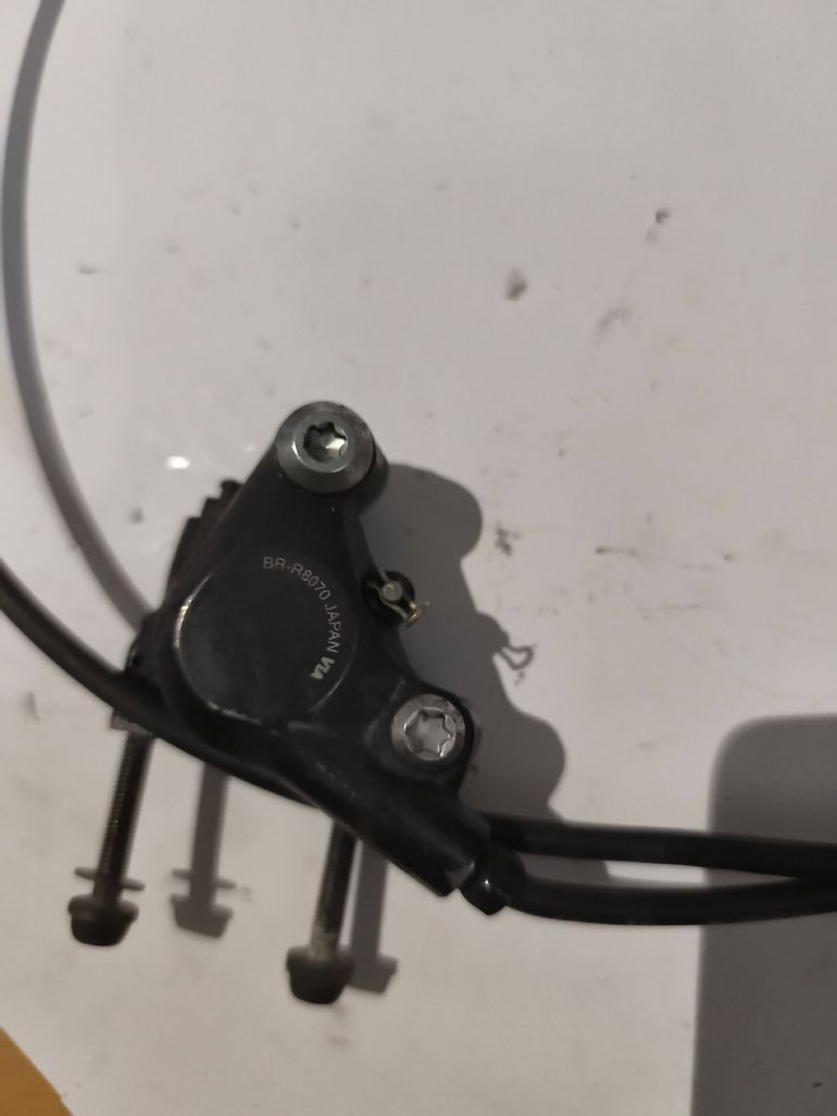 Used Shimano Ultegra BR-r8070 bike — image 2 of 3