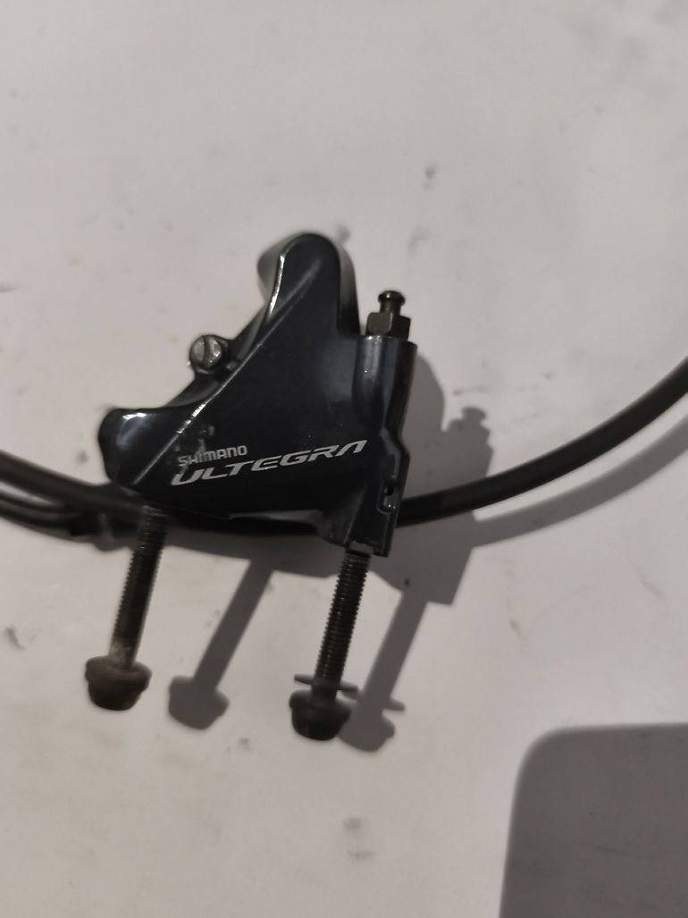 Used Shimano Ultegra BR-r8070 bike — image 1 of 3
