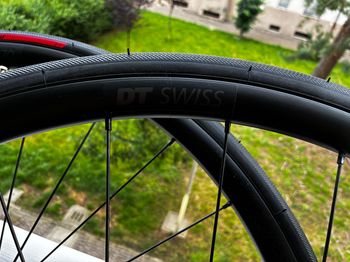 Used Dt Swiss R 470 700C 23 mm DB VI bike — image 3 of 10