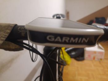 Used Garmin Edge 1030 bike — image 4 of 6