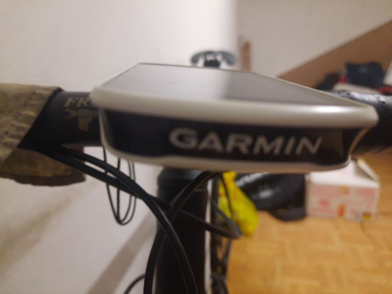 Used Garmin Edge 1030 bike — image 4 of 6