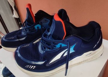 Altra Paradigm 6 Running Shoes usato