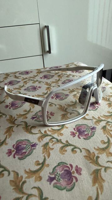 Brugt Oakley sutro trasparenti 2020 bike — billede 2 af 4