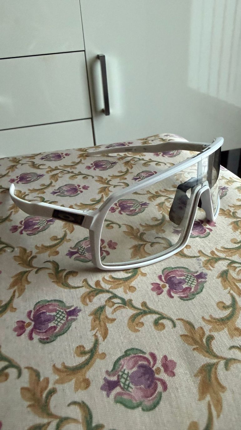 Used Oakley sutro trasparenti 2020 bike — image 2 of 4