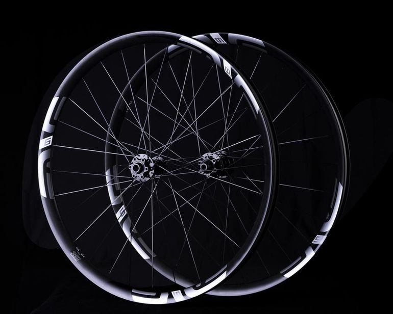 Used Dt Swiss Custom Wielsets op Maat bike — image 2 of 2