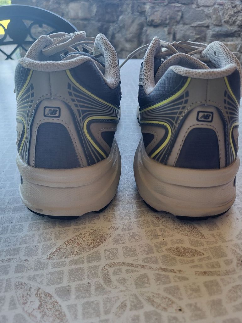 Used New Balance 740 bike — image 4 of 4
