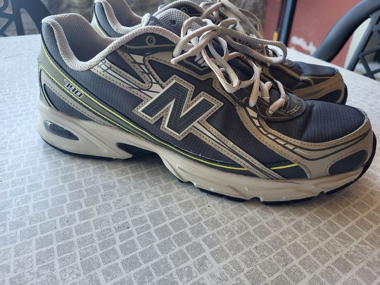 Used New Balance 740 bike — image 3 of 4