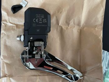Used Shimano 105 Di2 FD-R7150 Front Derailleur bike — image 3 of 5