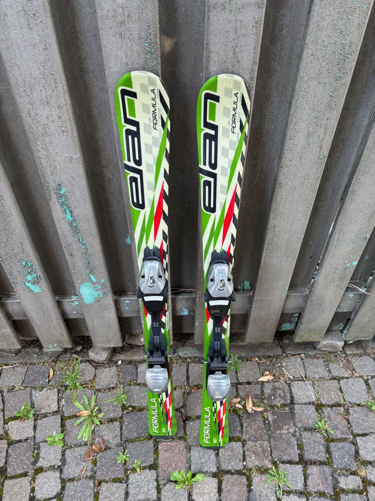 Used Elan Formula JR Skis 2014 bike — image 1 of 3