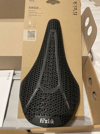 Used Fizik vento argo 00 adaptive 2026 bike — image 4 of 5