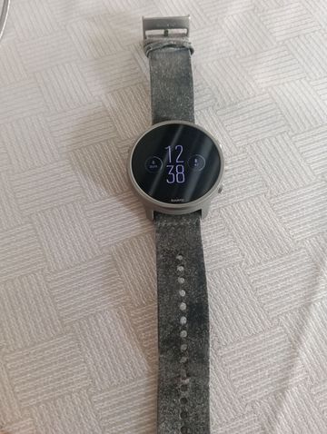 Suunto 7 Stone Gray Titanium Electronics usato