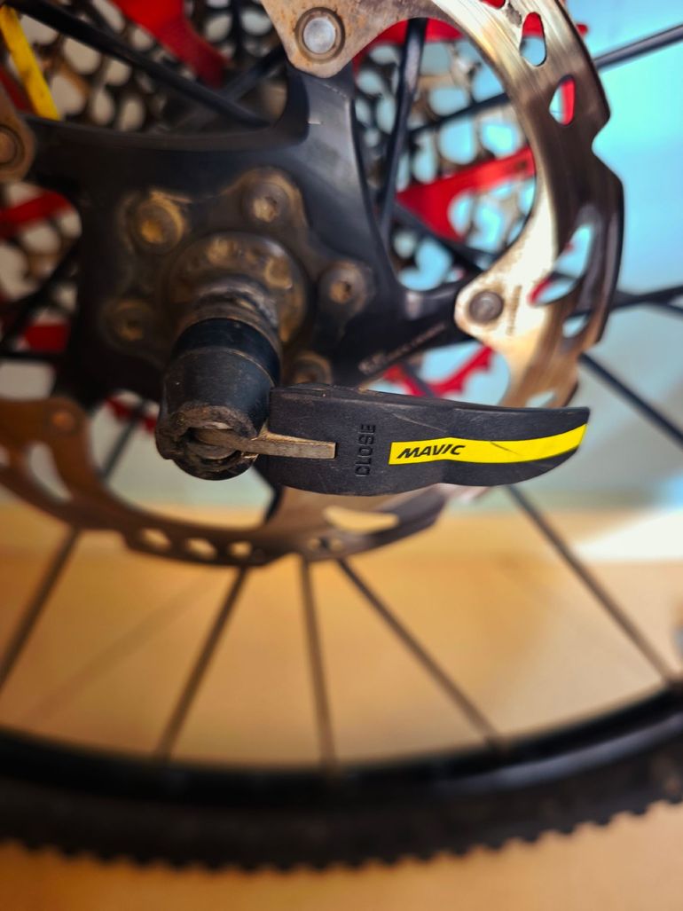 Used Mavic Crossmax SL Carbon Wheelset bike — image 10 of 11