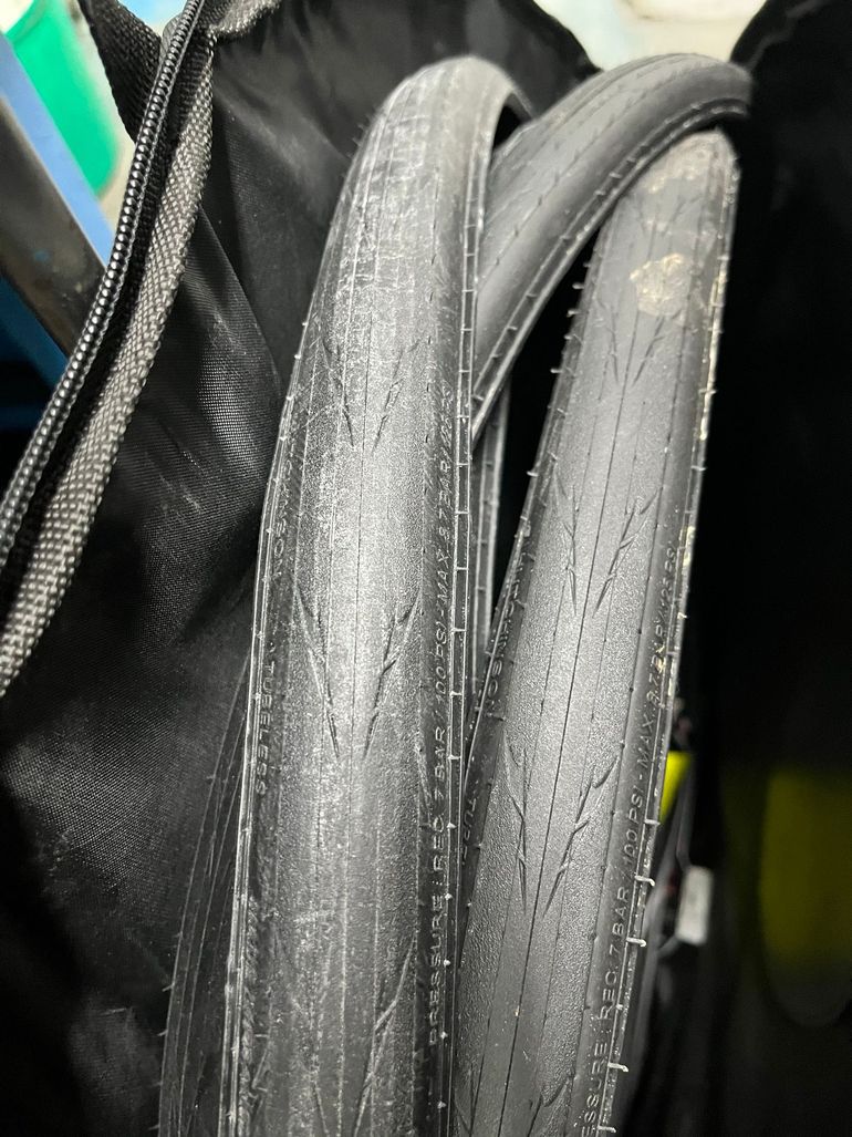 Used Hutchinson fusion 5 galactik 2024 bike — image 6 of 8
