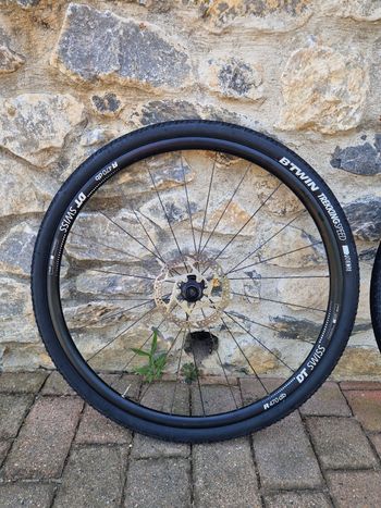 Used Dt Swiss R 470 700C 23 mm DB VI bike — image 2 of 2