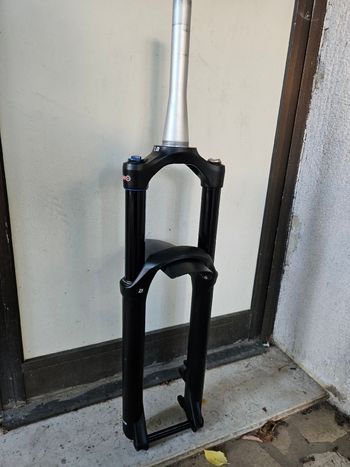 Použité Sr Suntour Lytro 35 Supreme Air LOR 140mm 2023 bike — obrázek 17 z 18