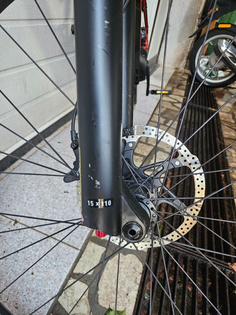 Used Sr Suntour Lytro 35 Supreme Air LOR 140mm 2023 bike — image 6 of 7