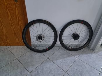 Used Fulcrum Speed 40 Tubolari bike — image 3 of 3