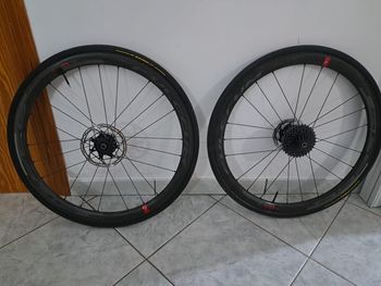 Used Fulcrum Speed 40 Tubolari bike — image 2 of 3
