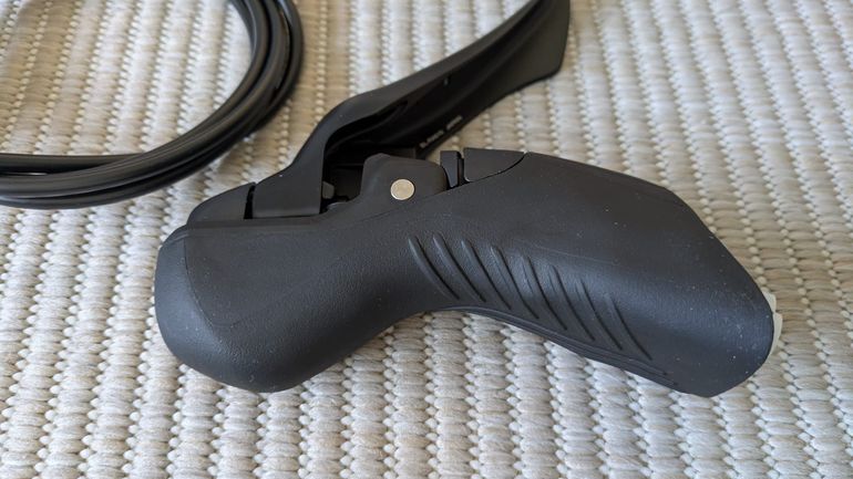 Used Shimano GRX RX610 2x12 Hydraulic Shifters bike — image 4 of 10