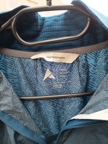 Altura Veste coupe vent 2023 bike usato — immagine 3 di 3