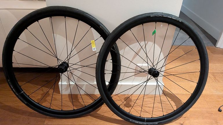 Used Mavic Ksyrium S DISC CL 100/12TA|622x19TC TLR 2025 bike — image 1 of 3