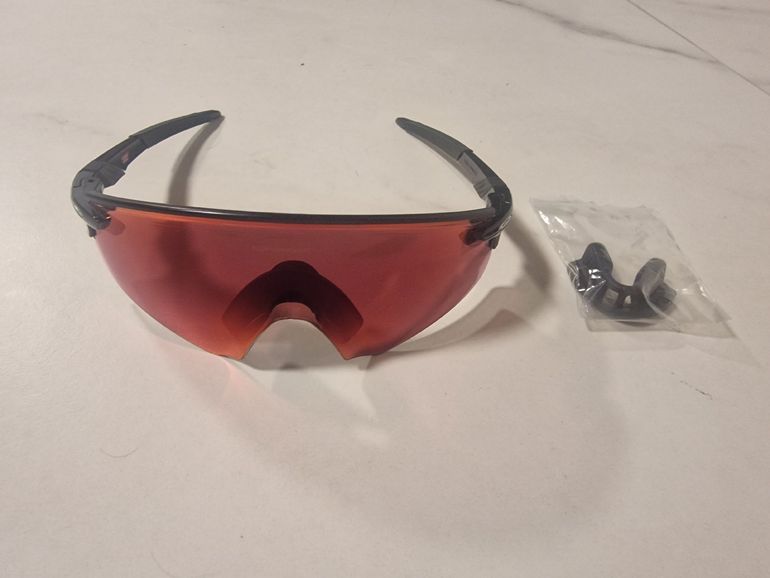 Used Oakley Encoder 2025 bike — image 2 of 5