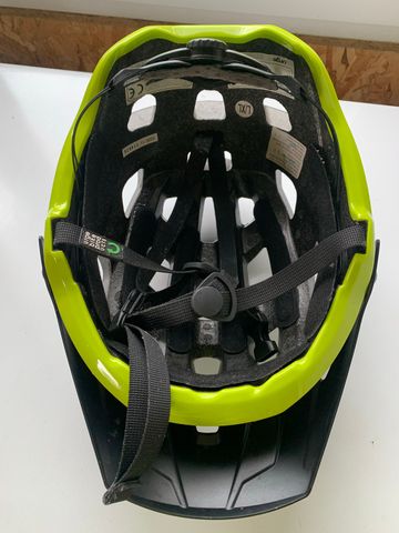 Used Autre Casque de VTT bike — image 2 of 5