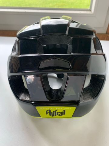 Used Autre Casque de VTT bike — image 3 of 5