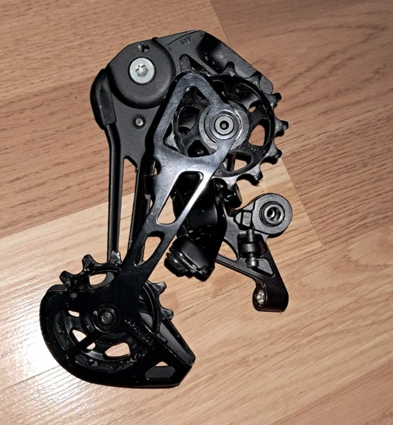 Used Shimano Deore XT RD-M8100 SGS Shadow+ Rear Derailleur bike — image 2 of 3