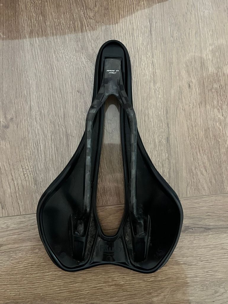 Used Selle Italia Sella SLR Boost Carbon 2023 bike — image 2 of 3