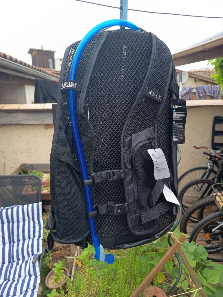 Used Camelbak Mule Evo 12 3L 2025 bike — image 4 of 5