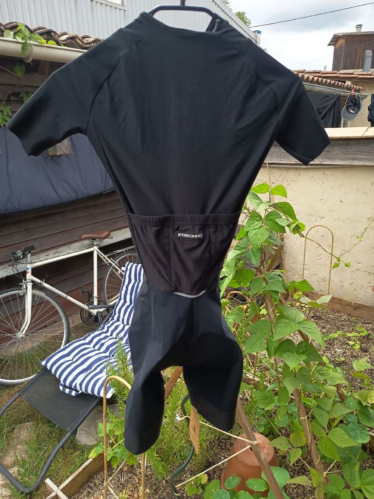 Used Etxeondo Combinaison courte vélo 2024 bike — image 3 of 6