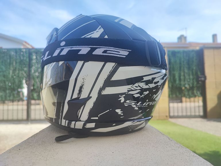 Used Se Racing Motocross Helmet 2025 bike — image 2 of 4