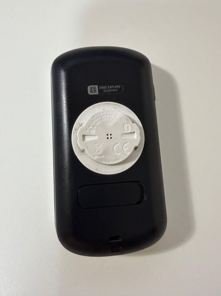 Used Garmin Edge Explore GPS Cycling Computer 2025 bike — image 6 of 7