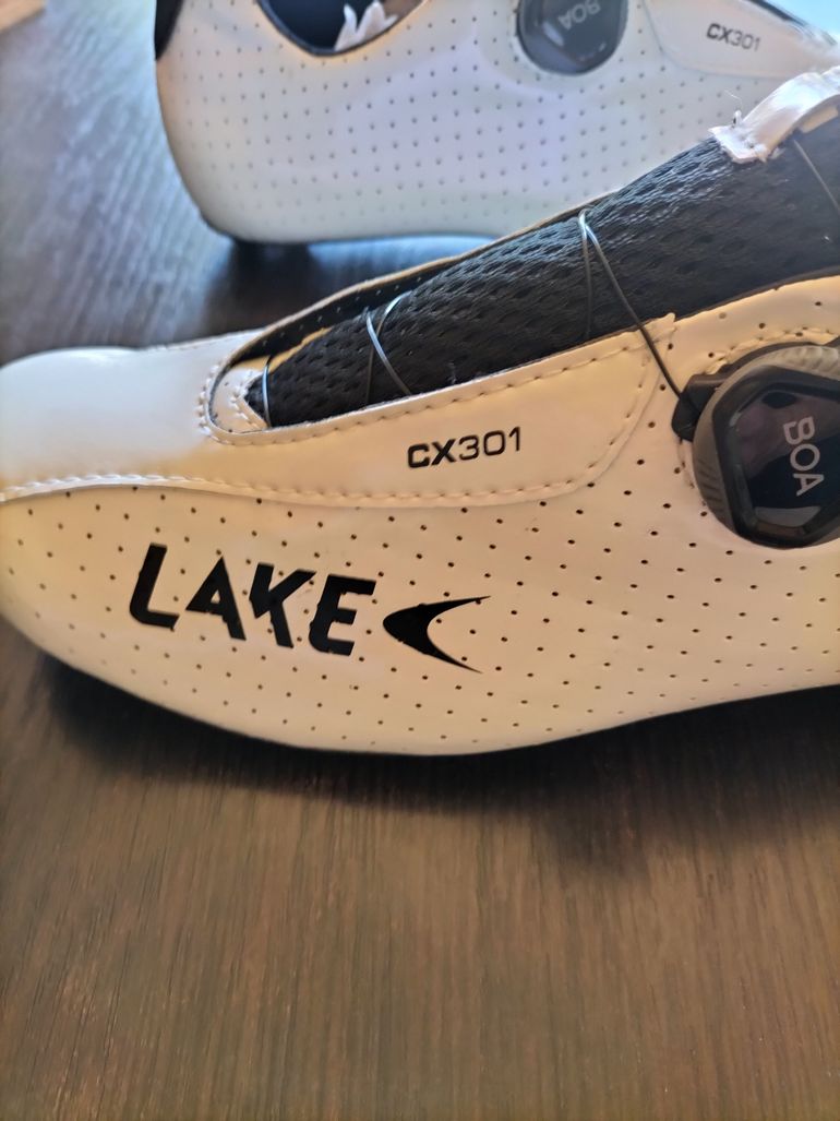 Used Lake Cycling Shoes bike — image 2 of 5